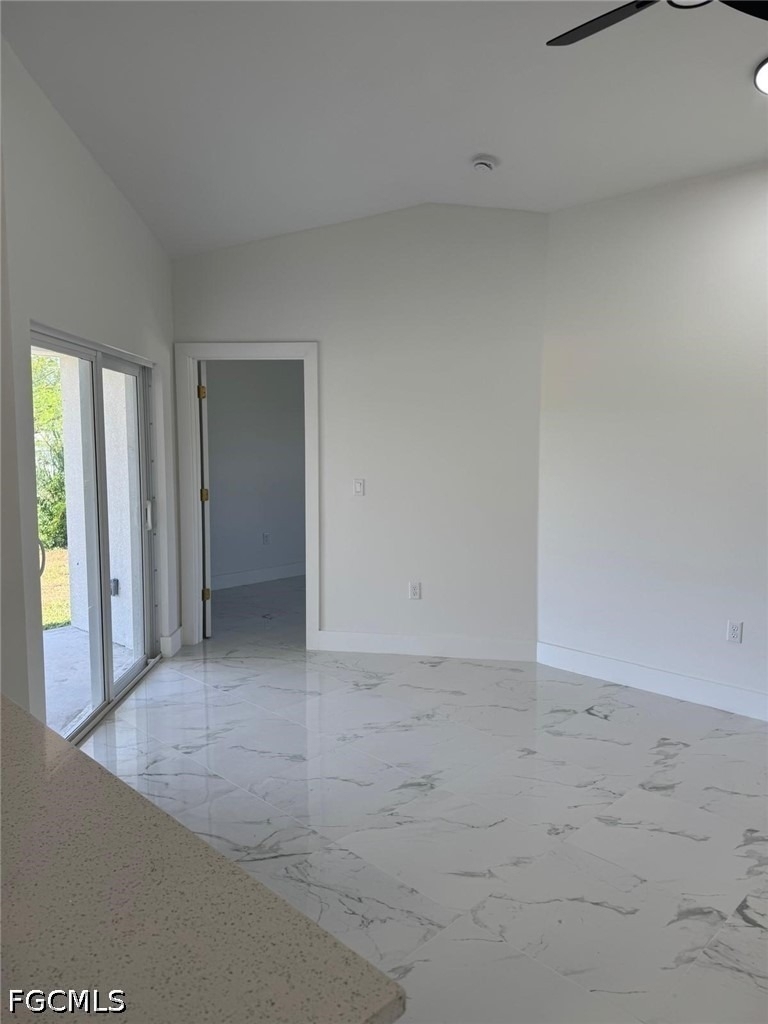 4677 Golfview Boulevard - Photo 3