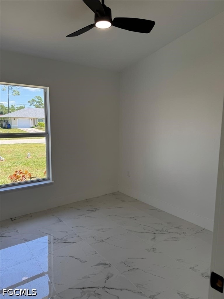 4677 Golfview Boulevard - Photo 10