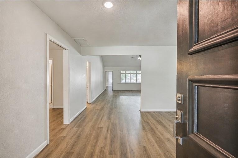 502 Misty Lane - Photo 3