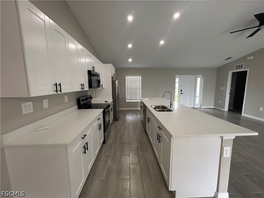 2014 Kismet Parkway W - Photo 3
