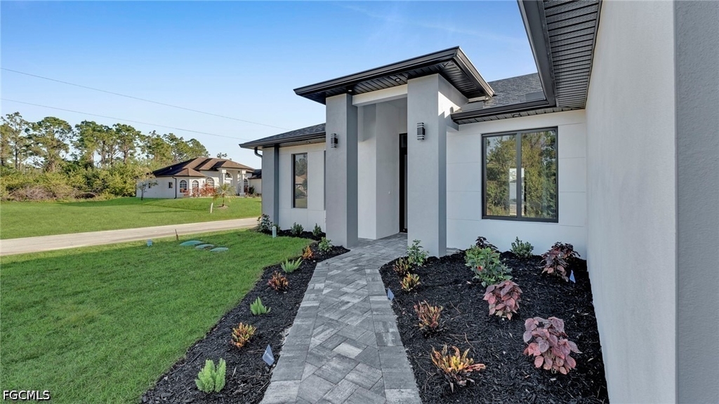 1306 Beth Avenue N - Photo 5