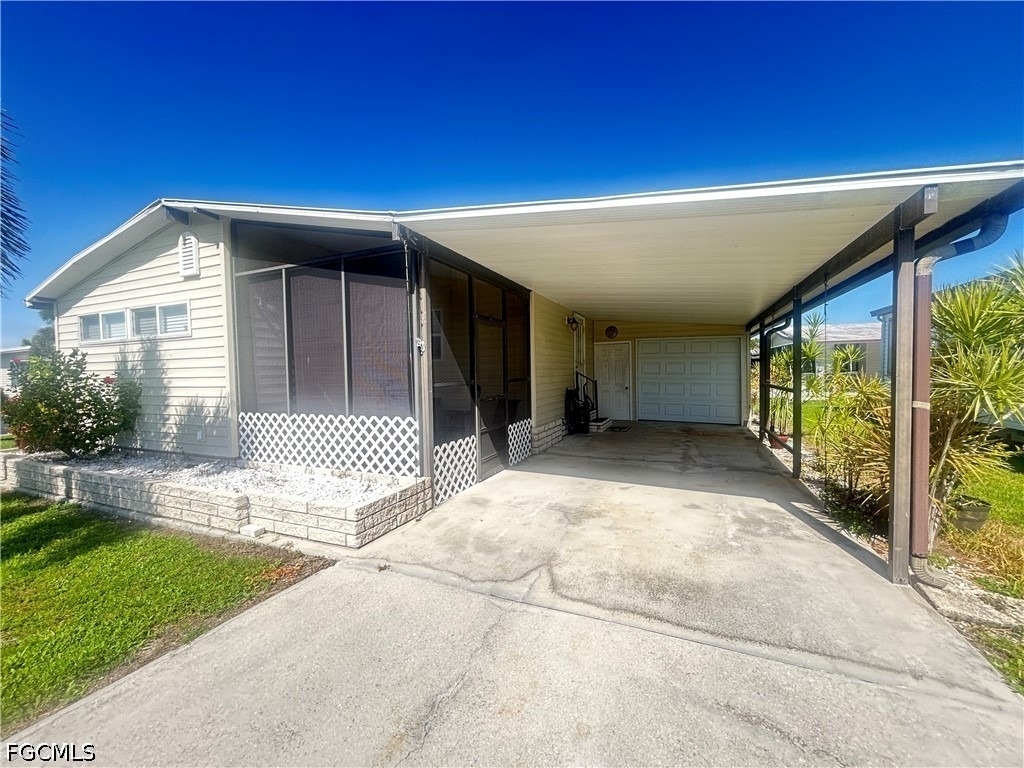 611 Sunset Lane - Photo 1