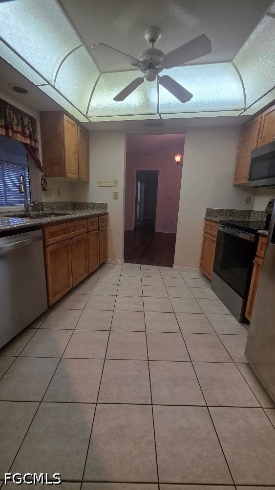 137 Dania Circle - Photo 10