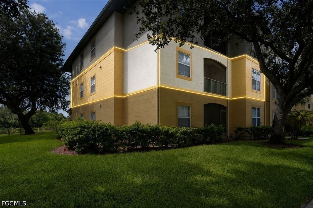 11510 Villa Grand - Photo 1