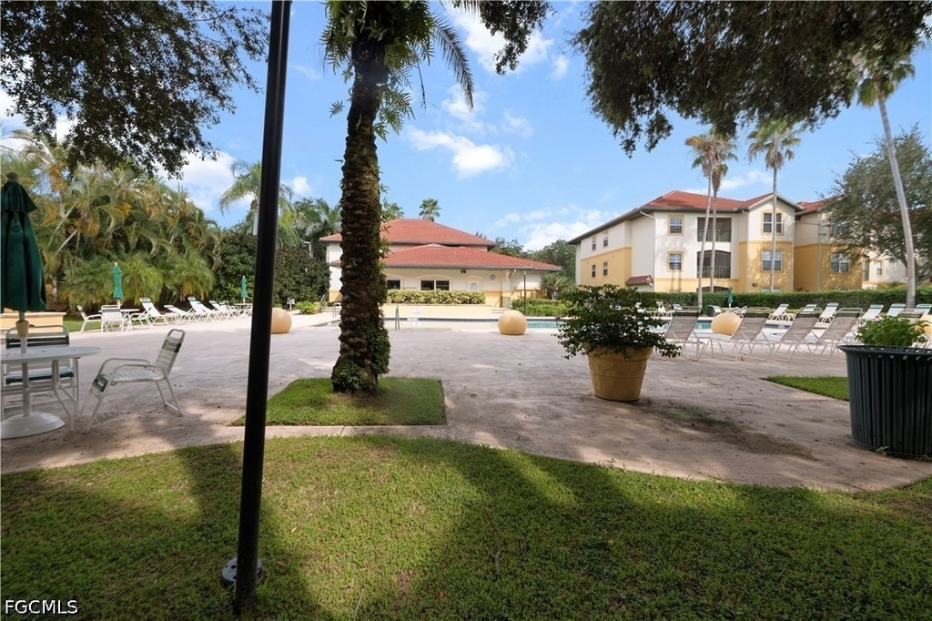 11510 Villa Grand - Photo 25