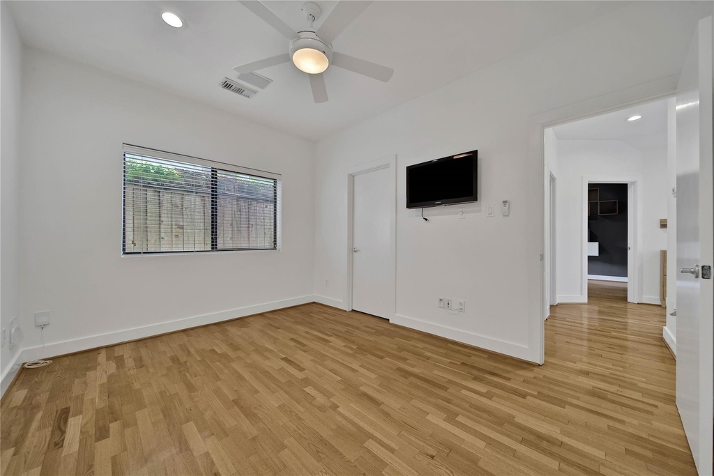 4205 Eigel Street - Photo 8