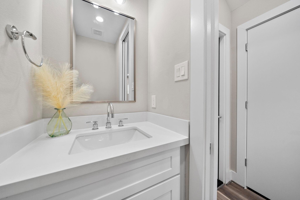 7510 Sandle Street - Photo 9