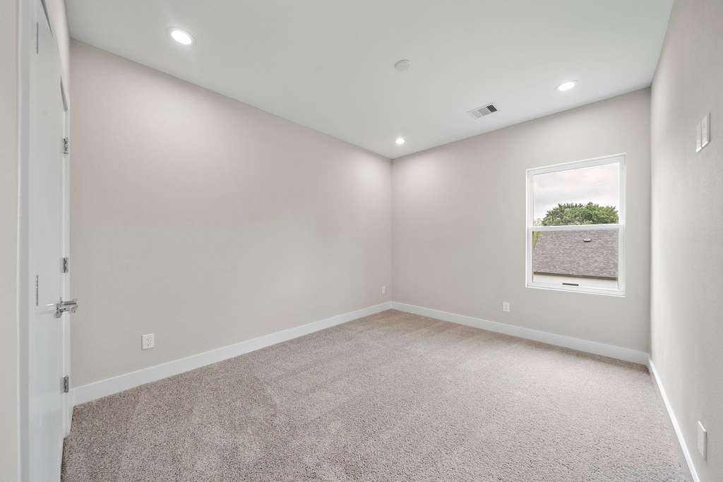 7510 Sandle Street - Photo 18