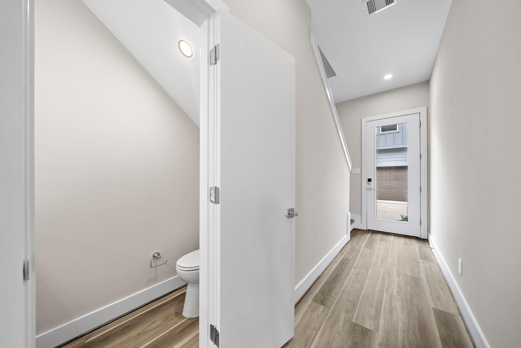 7510 Sandle Street - Photo 3