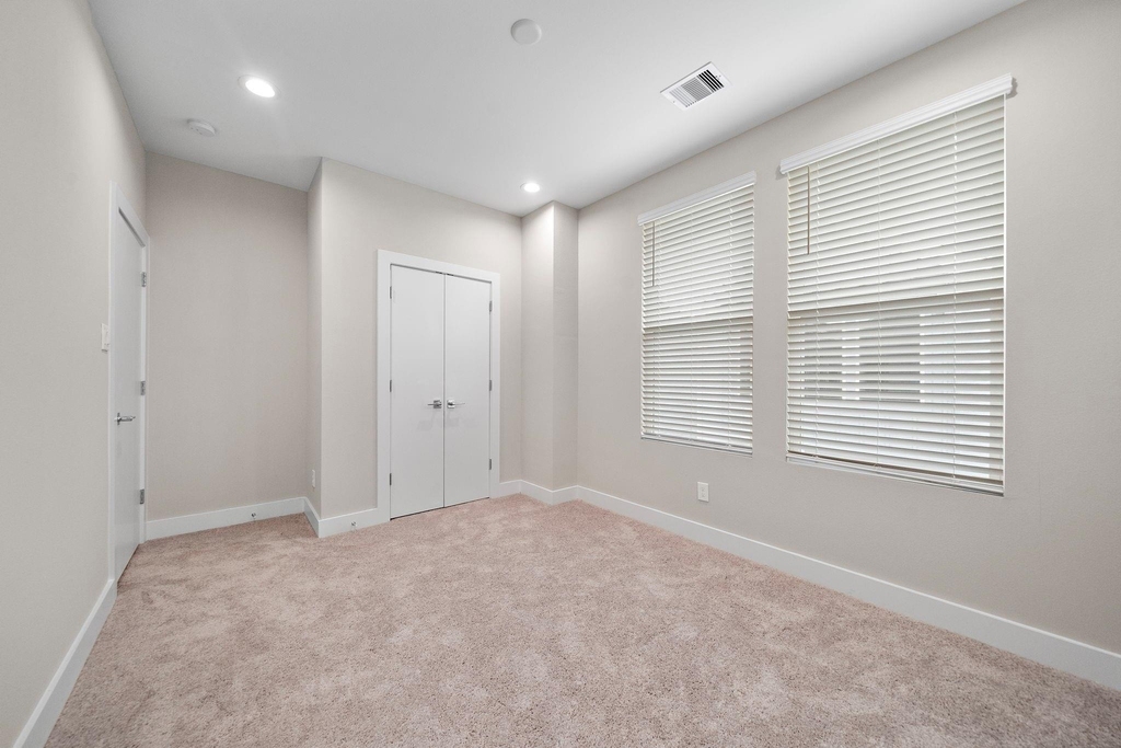 7510 Sandle Street - Photo 15