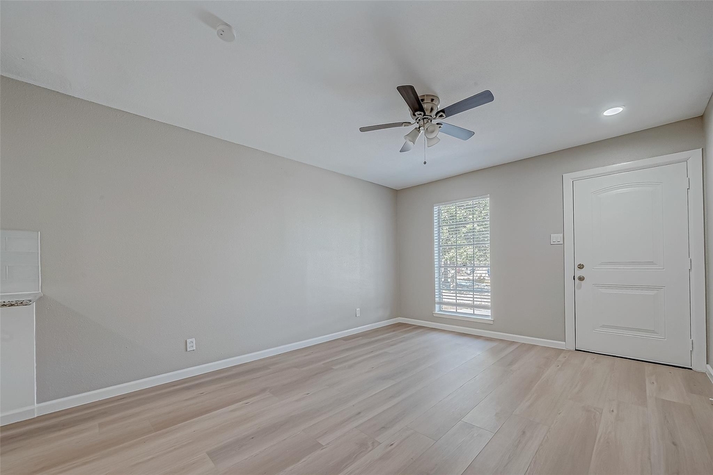 7315 Housman Street - Photo 13