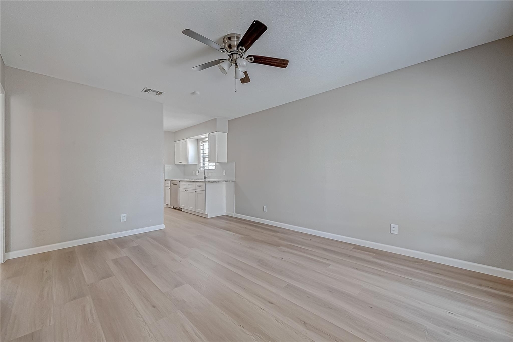 7315 Housman Street - Photo 11