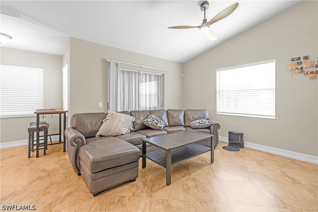 2281 16th Street Ne - Photo 20