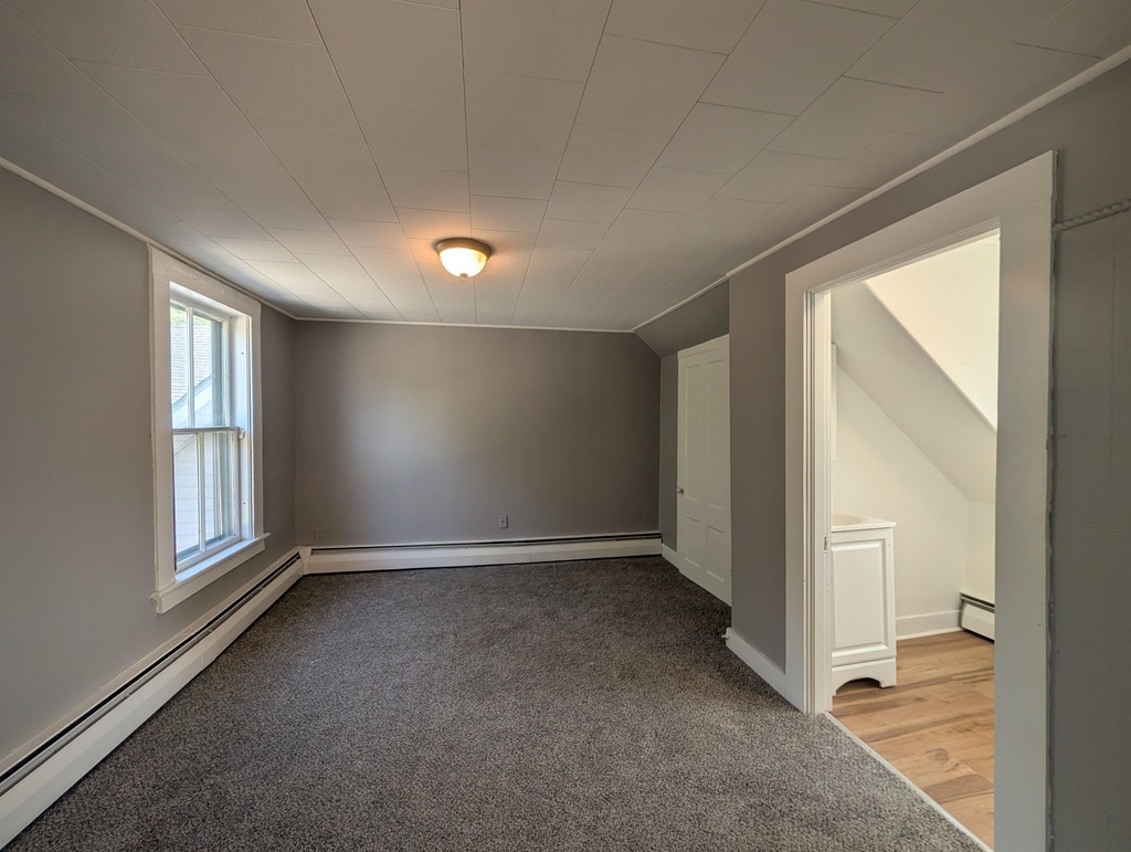 31 Chestnut - Photo 3