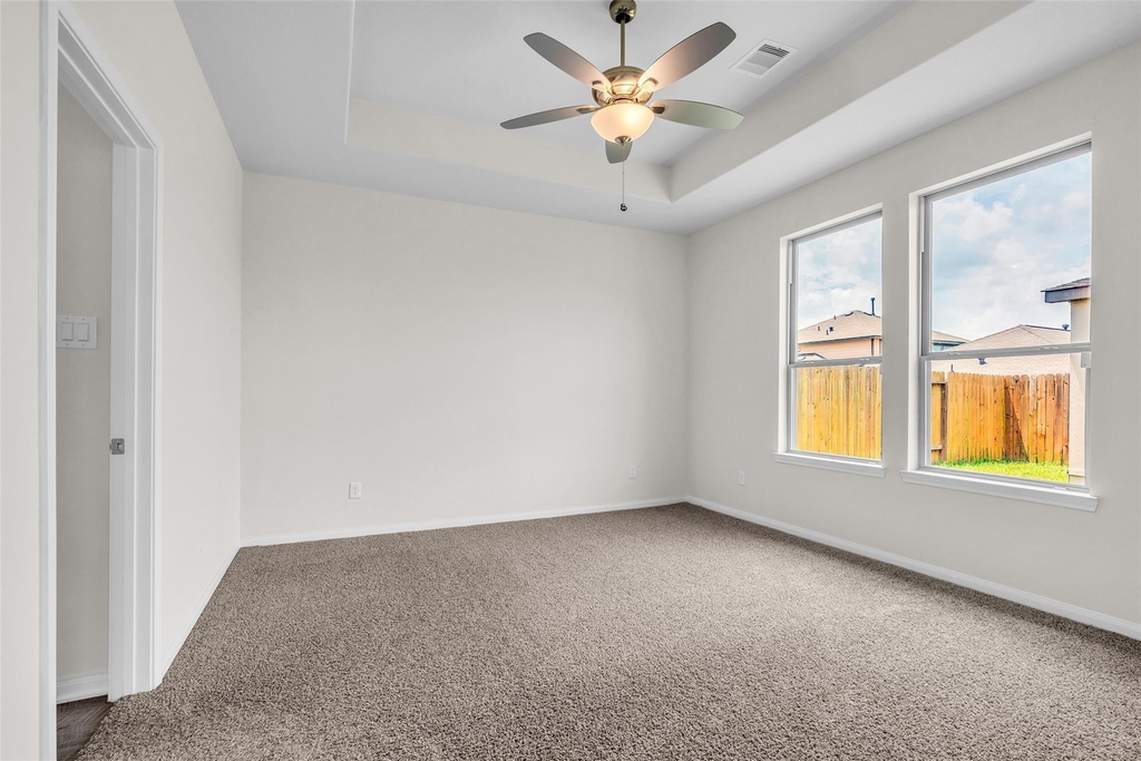 14211 Grand Hills Drive - Photo 15