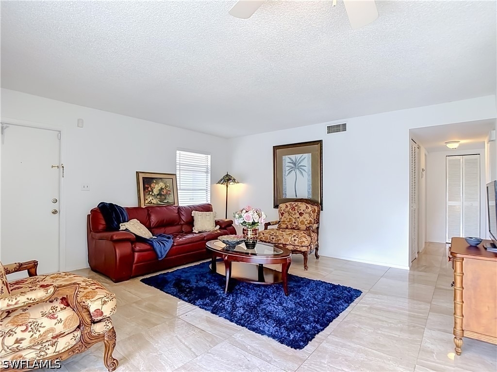 1400 Pompei Lane - Photo 2