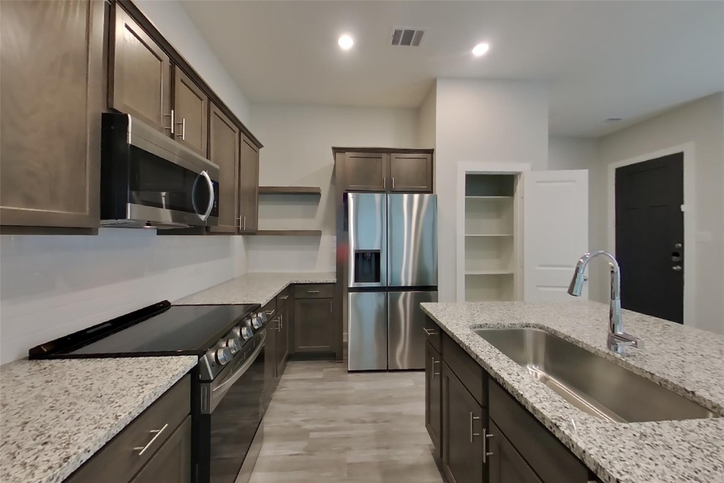 22804 Frassino Place - Photo 3