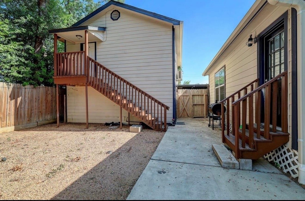 1301 Pearson Street - Photo 14