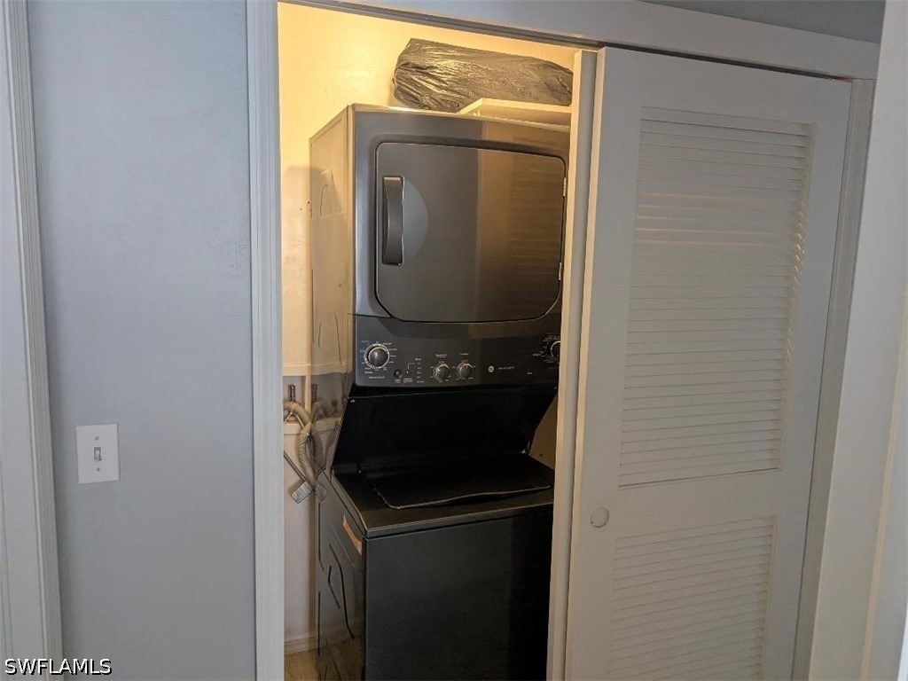 715 Se 47th Street - Photo 11