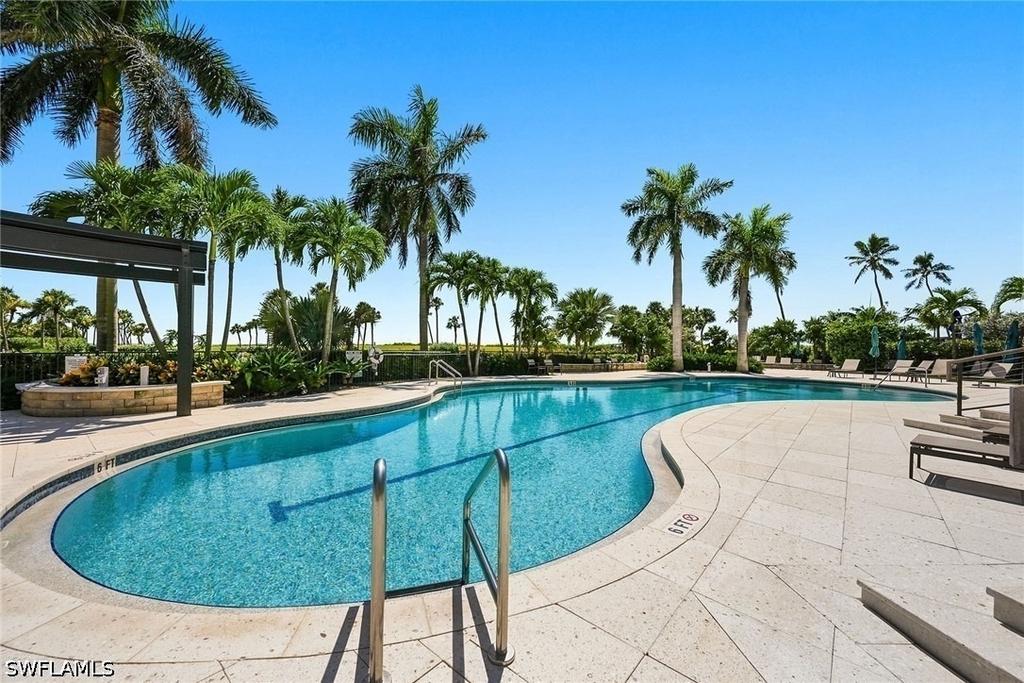 4251 Gulf Shore Boulevard N - Photo 33