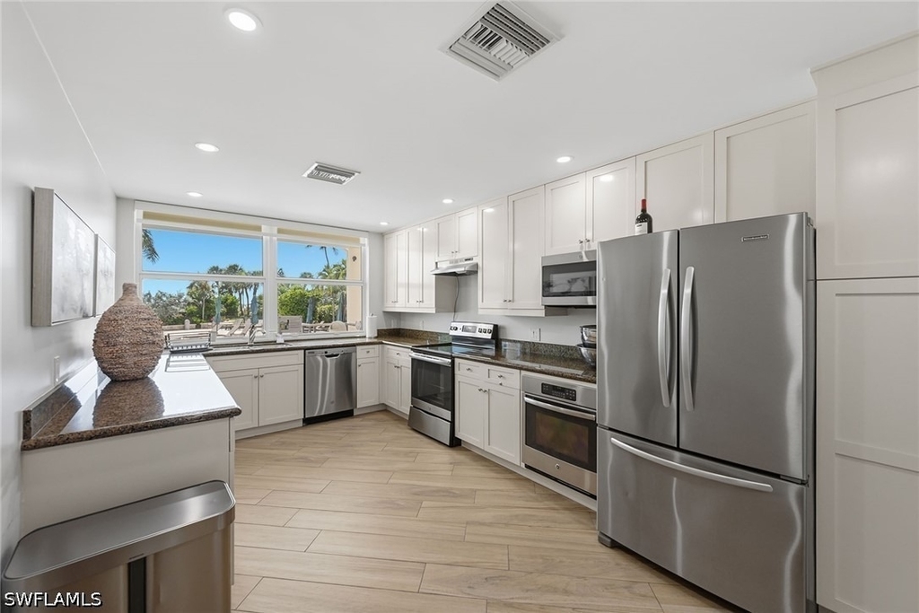 4251 Gulf Shore Boulevard N - Photo 39
