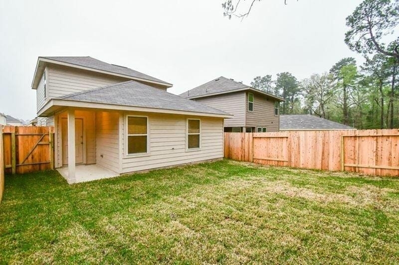 13911 Westfield - Photo 1