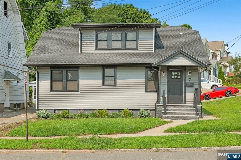 7 Franklin - Photo 2
