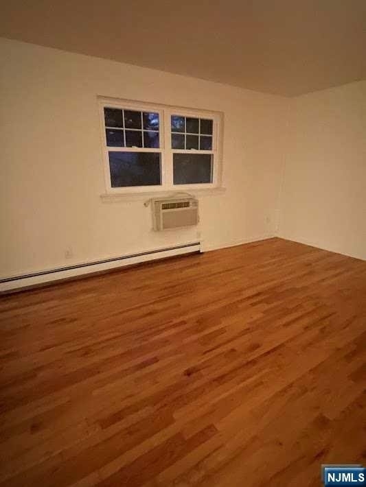 636 Godwin - Photo 5