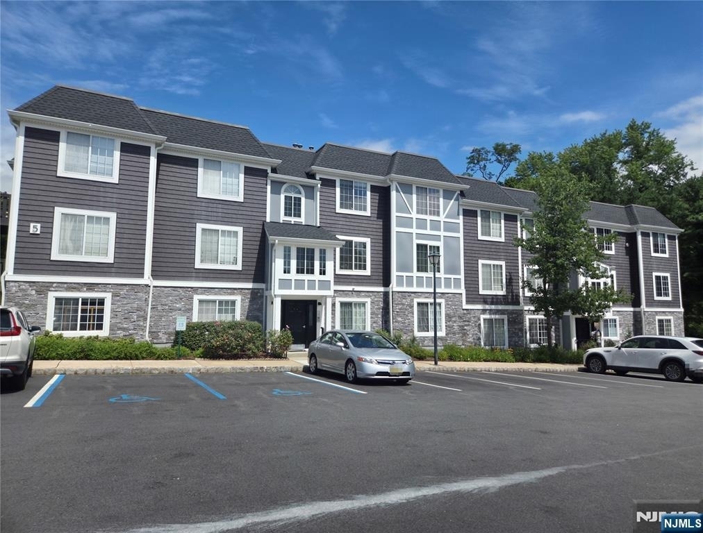 67 Village - Photo 18