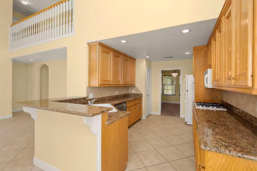 3212 Glastonbury Drive - Photo 9