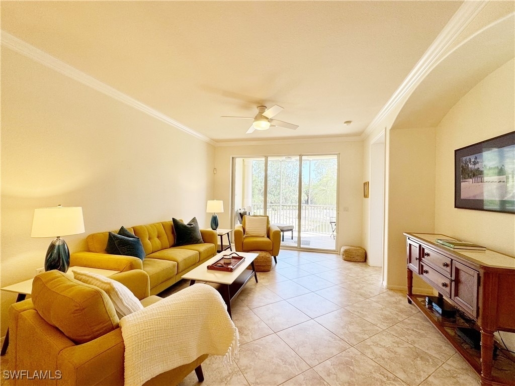 4884 Hampshire Court - Photo 7