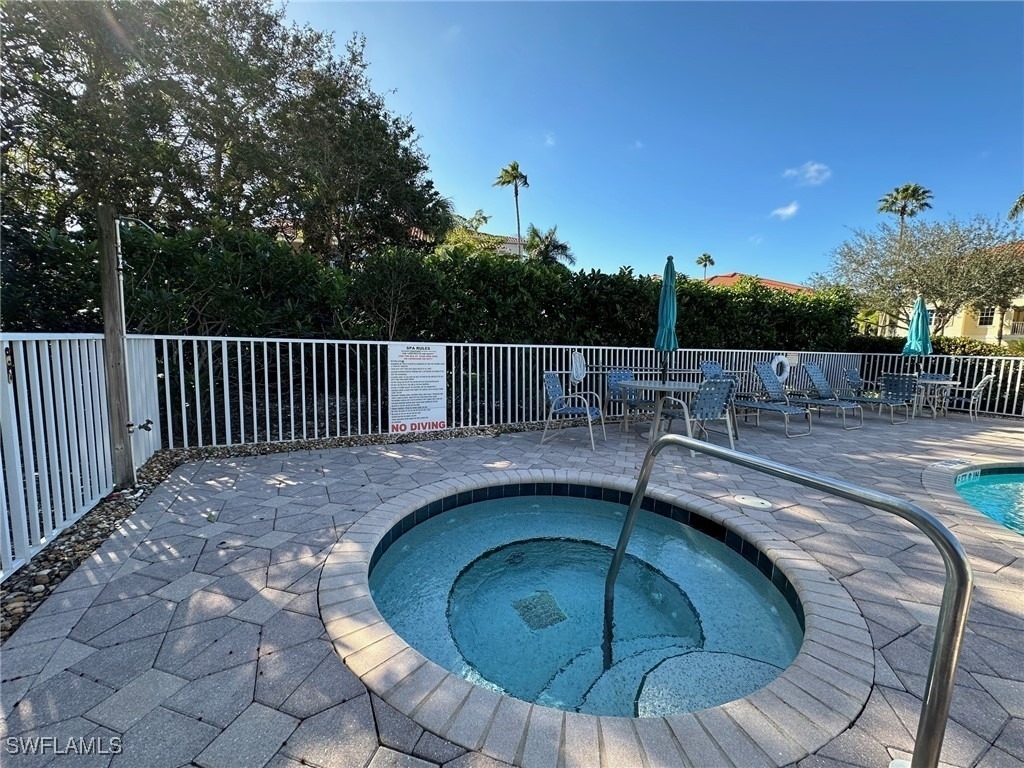 4884 Hampshire Court - Photo 29