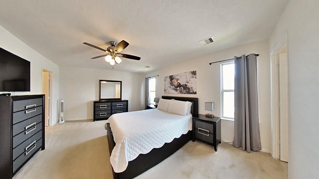 14311 Hickory Stream Court - Photo 11