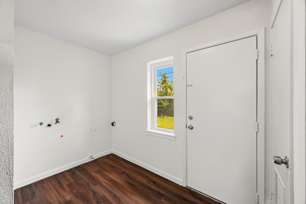 7303 Housman - Photo 6