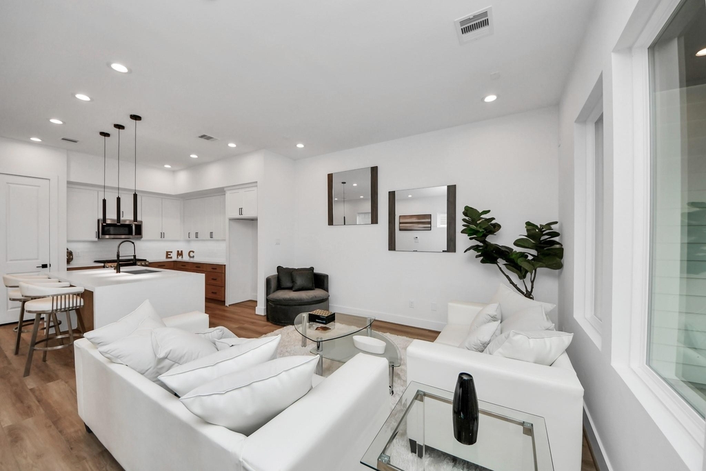 505 Middle Street - Photo 12