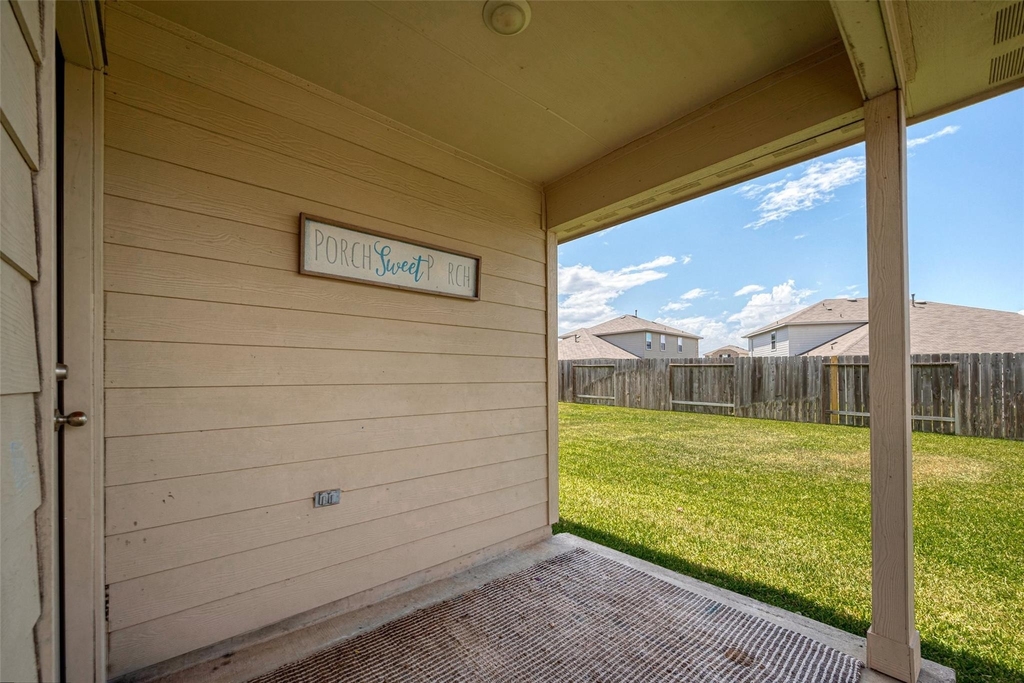 14004 Lake Crescent Drive - Photo 32
