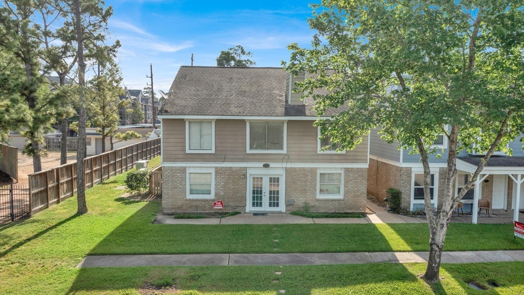 770 Memorial Mews Street - Photo 24