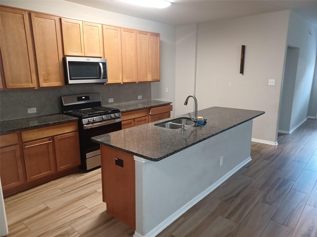 7707 Retama Terrace Lane - Photo 2