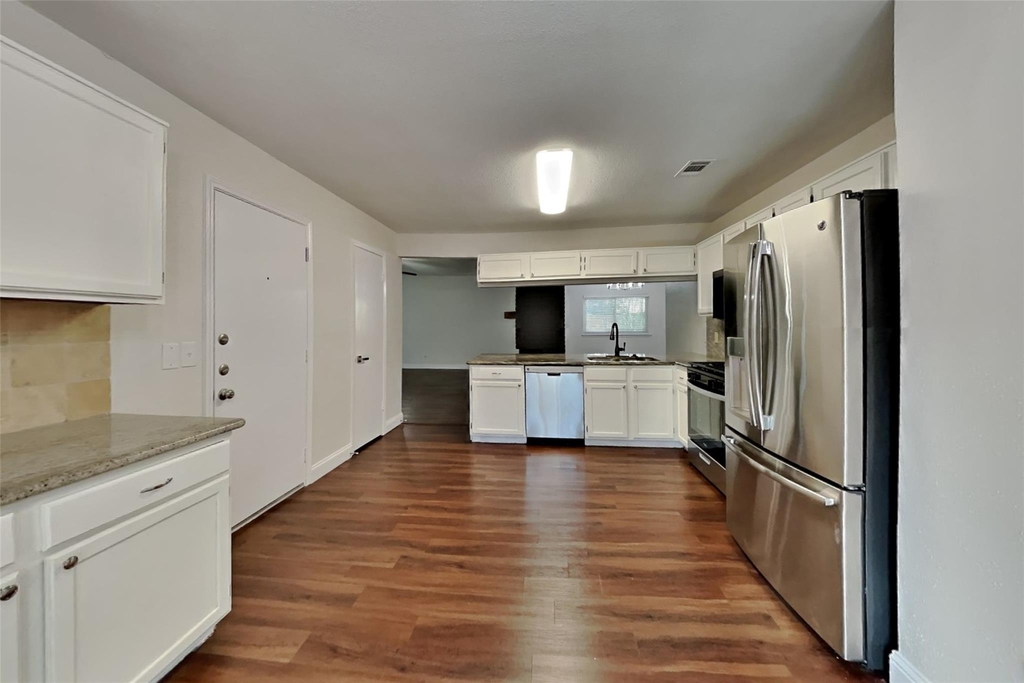 9103 Wallingham Court - Photo 2