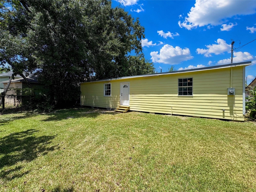 1003 W Hart Avenue - Photo 21