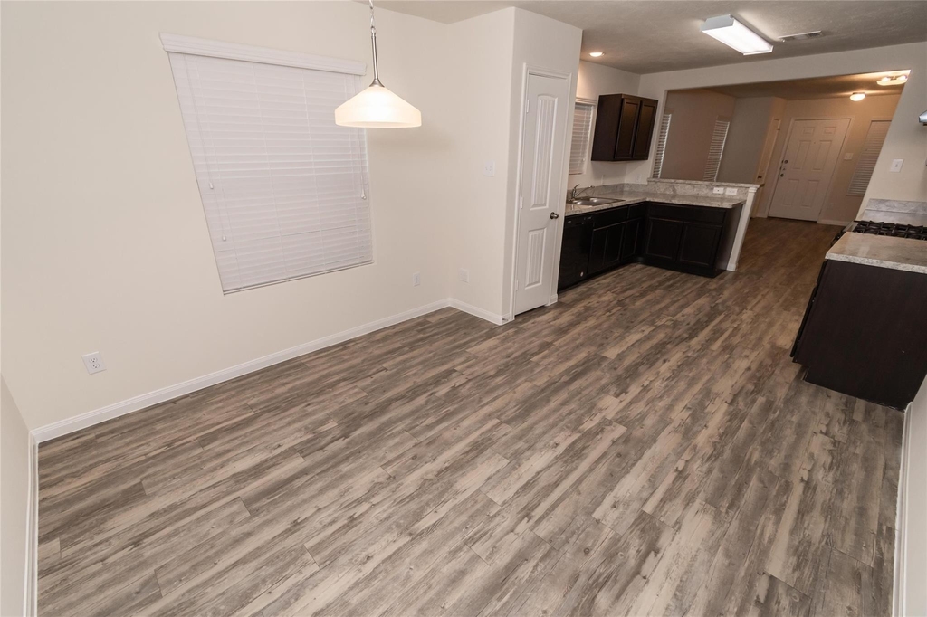 27 Laguna Bend - Photo 4