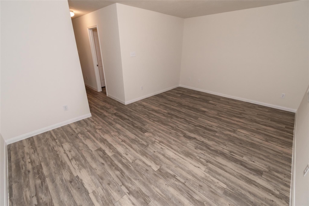 27 Laguna Bend - Photo 5