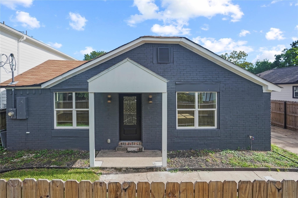 4314 Gregory Street - Photo 0
