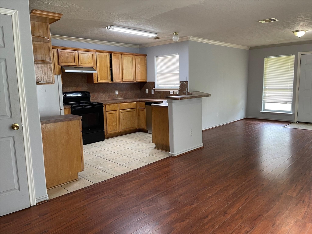 4346 Maggie Street - Photo 2