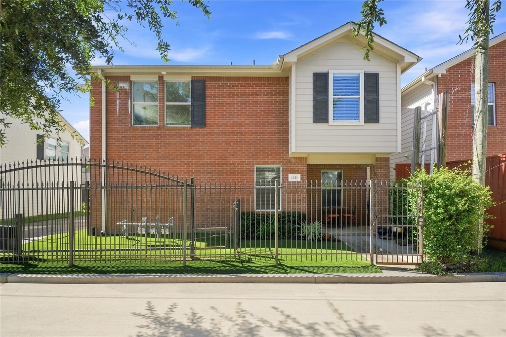 1421 Ruthven Street - Photo 33