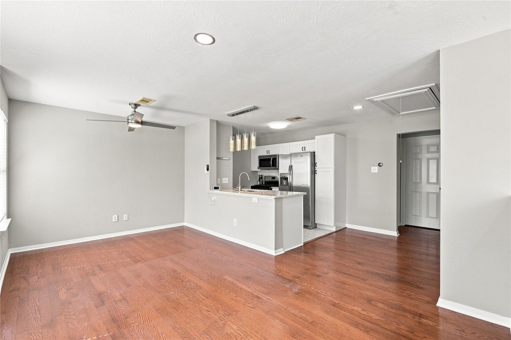 1421 Ruthven Street - Photo 10