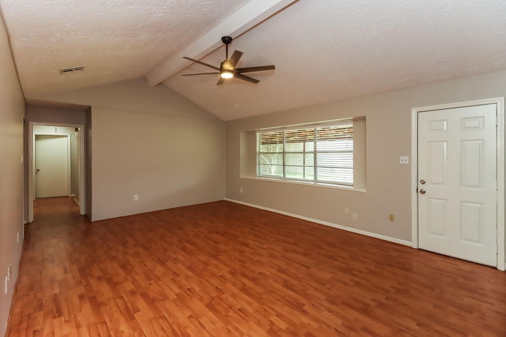 16518 Royal Mile Lane - Photo 2