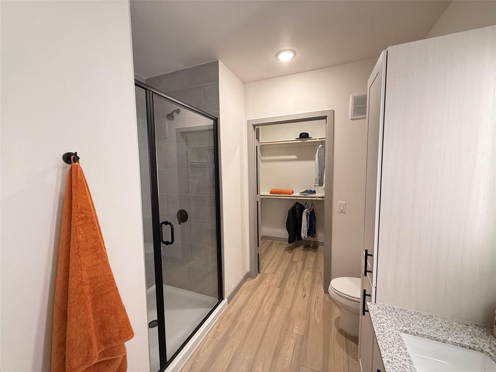 11604 Stonehollow Dr - Photo 5