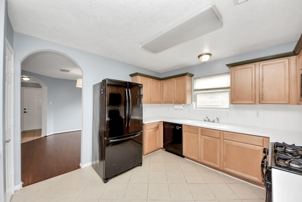 7238 Foxshadows Lane - Photo 25