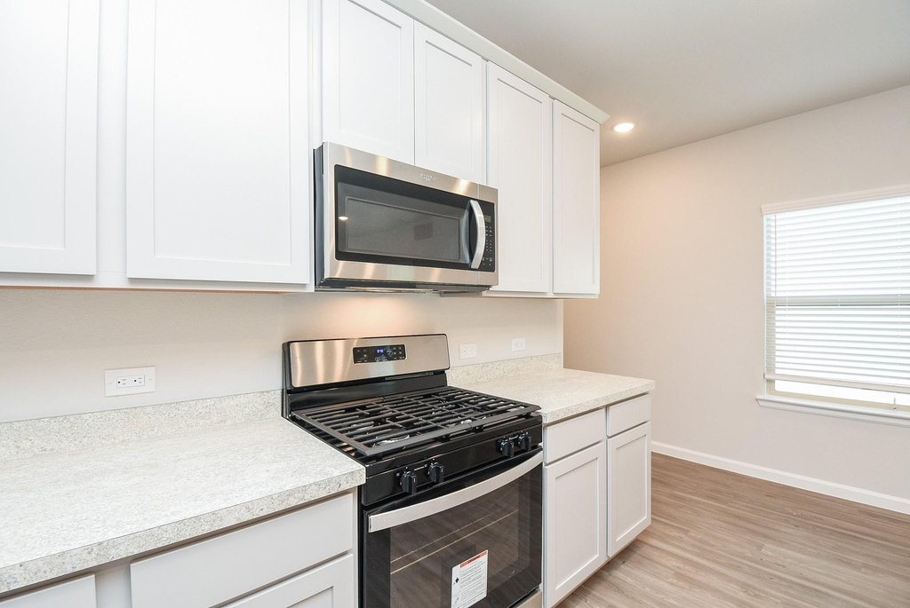 16493 Moss Lane - Photo 10